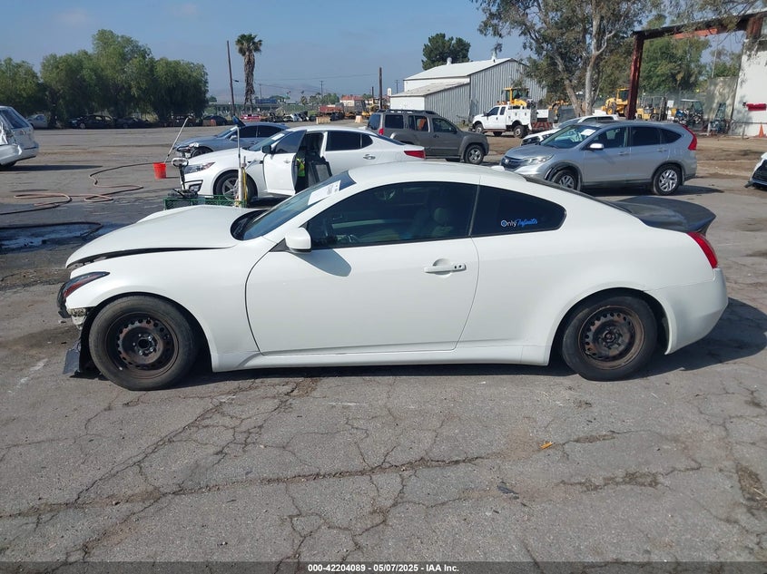 2008 INFINITI G37 VIN: JNKCV64E58M111170