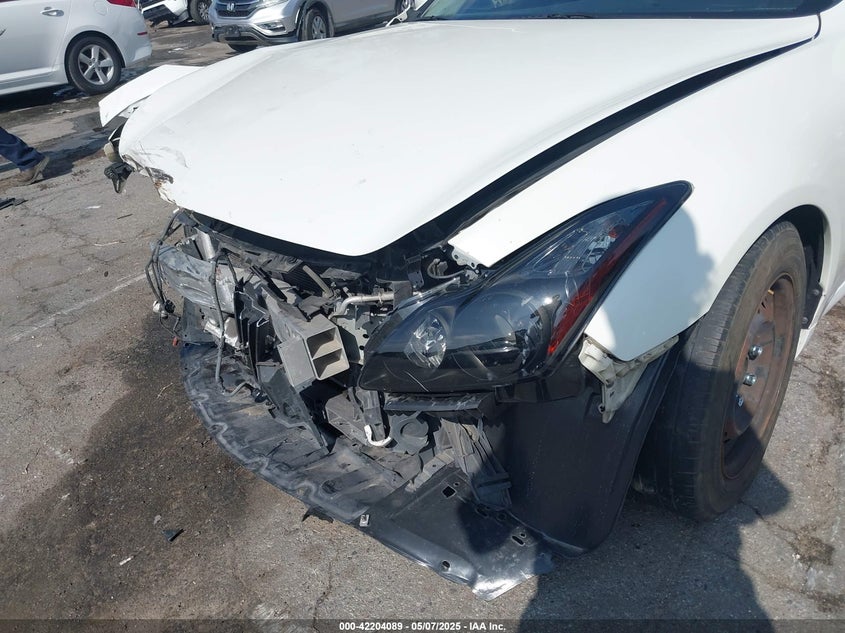 2008 INFINITI G37 VIN: JNKCV64E58M111170