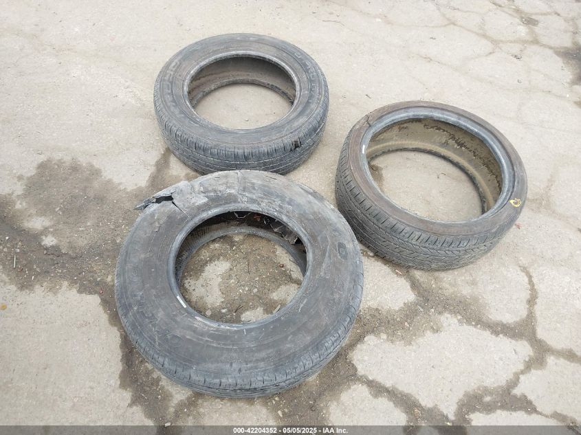 2023 Toyota Tacoma Sr5 V6 VIN: 3TMCZ5AN4PM578006 Lot: 42204352