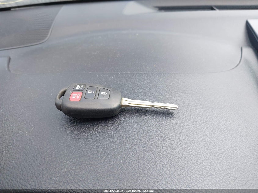2012 TOYOTA CAMRY VIN: 4T1BF1FK2CU057752