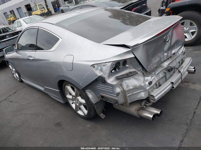 2017 HONDA ACCORD VIN: 1HGCT1B85HA009894
