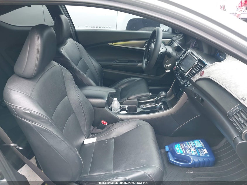 2017 HONDA ACCORD VIN: 1HGCT1B85HA009894