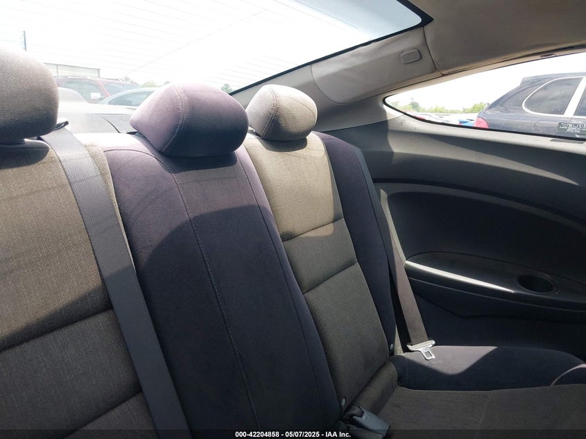 2009 HONDA ACCORD CPE VIN: 1HGCS11309A002670