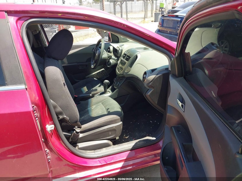 2014 CHEVROLET SONIC VIN: 1G1JC5SH7E4121869