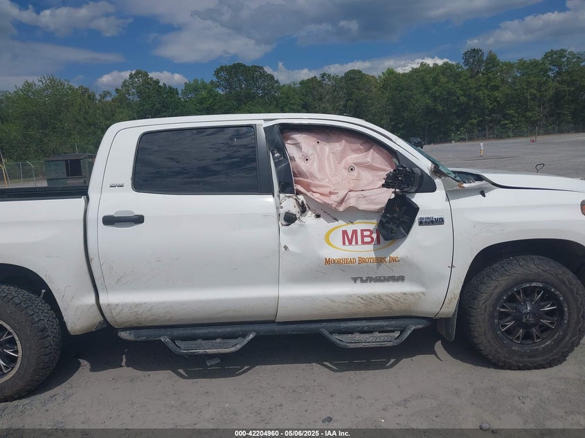 2018 TOYOTA TUNDRA SR5 5.7L V8 - 5TFDW5F18JX760859