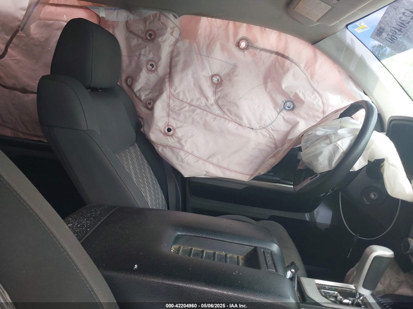 2018 TOYOTA TUNDRA SR5 5.7L V8 - 5TFDW5F18JX760859