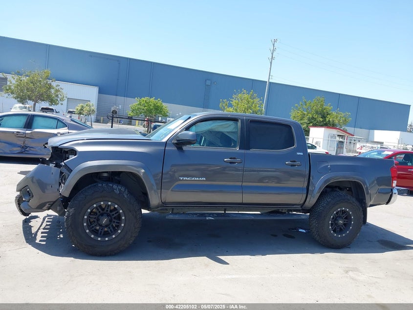 2017 TOYOTA TACOMA SR5 V6 - 5TFAZ5CN7HX036284