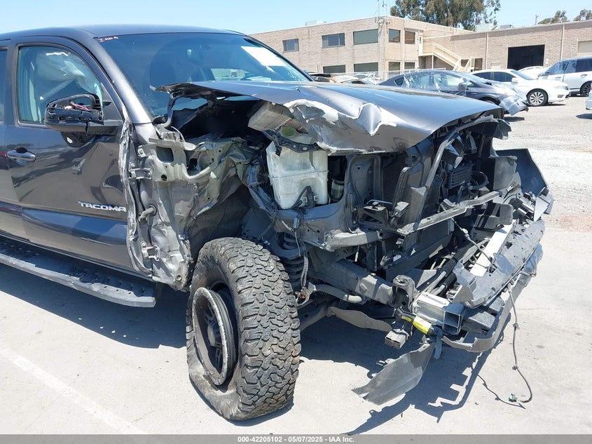 2017 TOYOTA TACOMA SR5 V6 - 5TFAZ5CN7HX036284