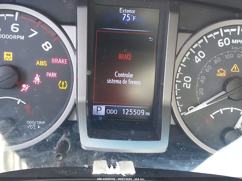 2017 TOYOTA TACOMA SR5 V6 - 5TFAZ5CN7HX036284