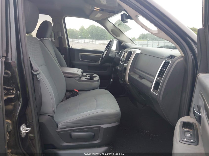 2016 RAM 1500 SLT - 1C6RR7GT7GS200059