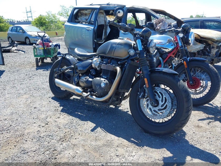 2022 TRIUMPH MOTORCYCLE BONNEVILLE BOBBER - SMTD53HL6NTBA9507