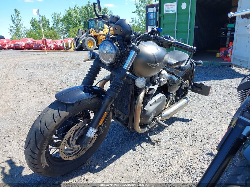 2022 TRIUMPH MOTORCYCLE BONNEVILLE BOBBER - SMTD53HL6NTBA9507