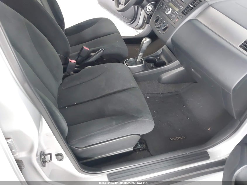 2011 NISSAN VERSA VIN: 3N1BC1APXBL460003