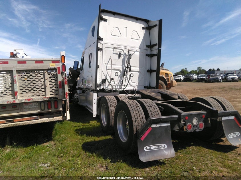 2021 FREIGHTLINER NEW CASCADIA 126(VIN: 3AKJHHDR2MSMS8075