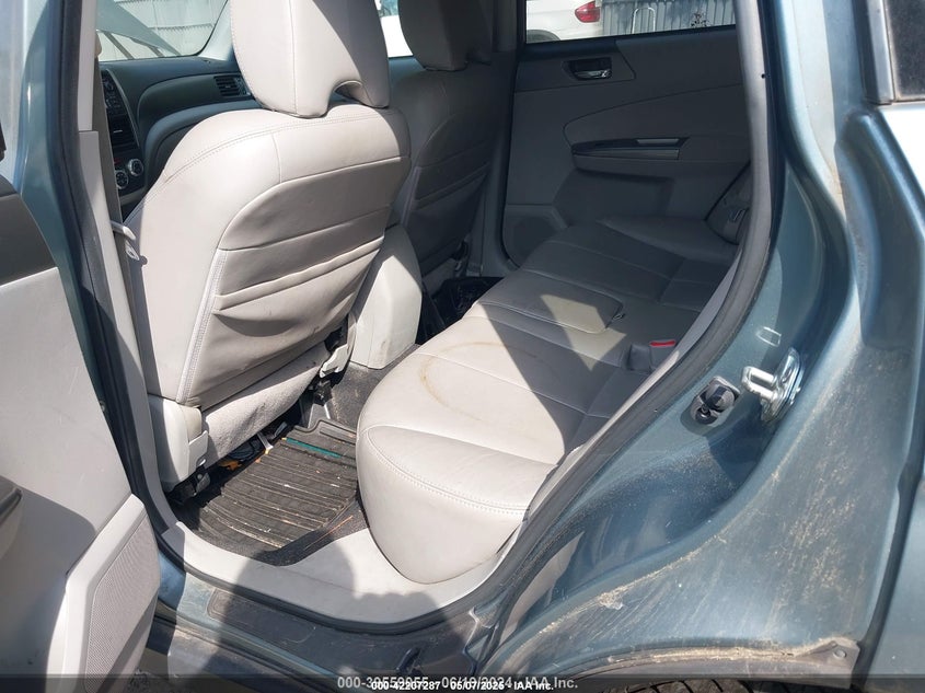 2011 Subaru Forester 2.5X Limited VIN: JF2SHAEC1BH758946 Lot: 42207287