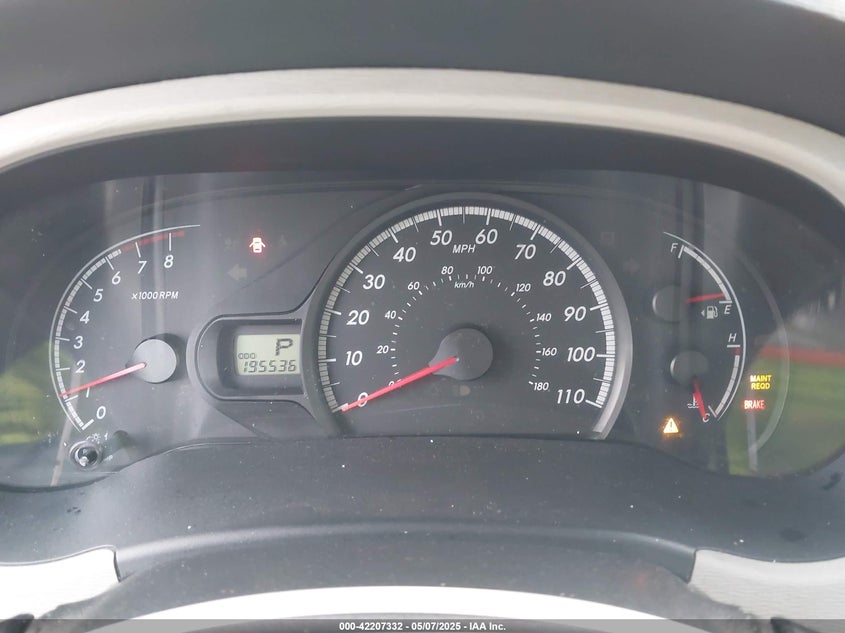 2011 TOYOTA SIENNA VIN: 5TDKK3DC9BS069648