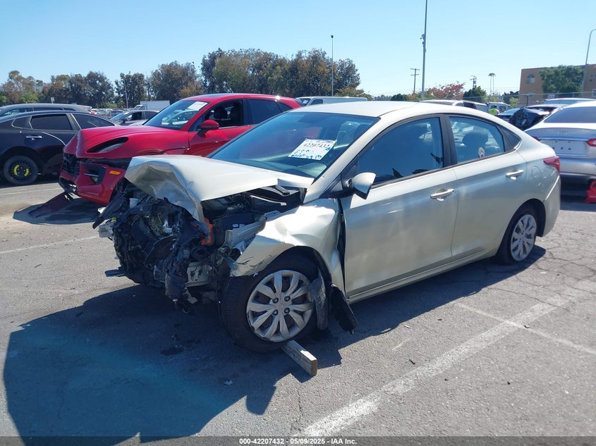 VIN 3KPC24A34KE045556 2019 HYUNDAI ACCENT SE