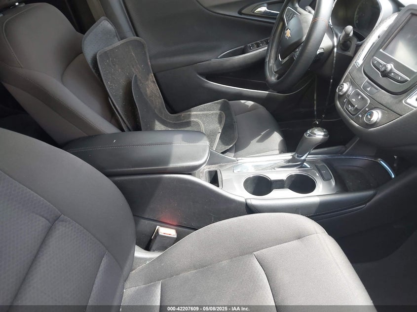 2018 CHEVROLET MALIBU VIN: 1G1ZD5ST5JF159717