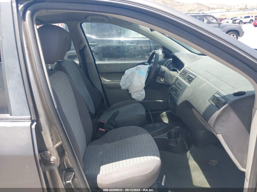 2007 FORD FOCUS VIN: 1FAFP34N17W123378