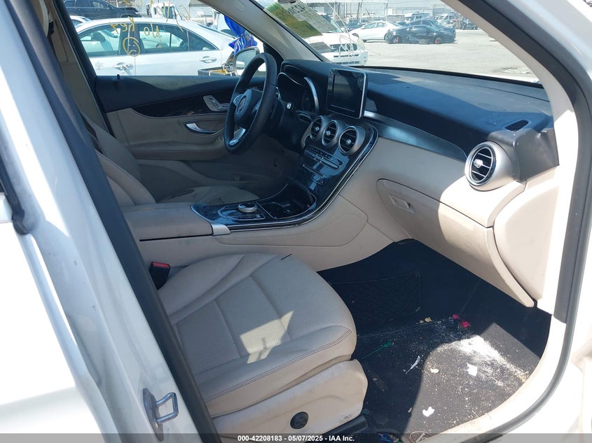 2018 MERCEDES-BENZ GLC 300 VIN: WDC0G4JB5JV052936