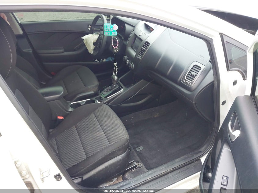 2018 KIA FORTE LX - 3KPFK4A72JE242126