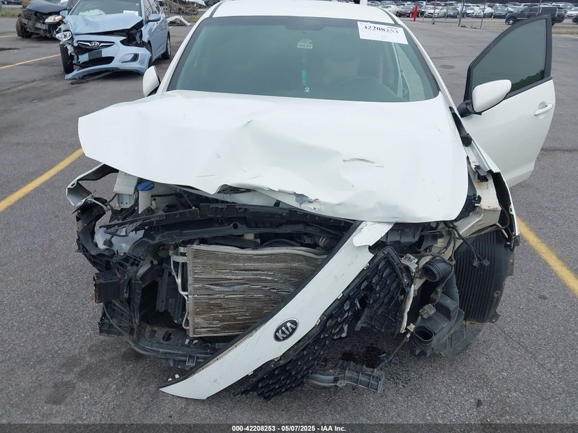 2018 KIA FORTE LX - 3KPFK4A72JE242126