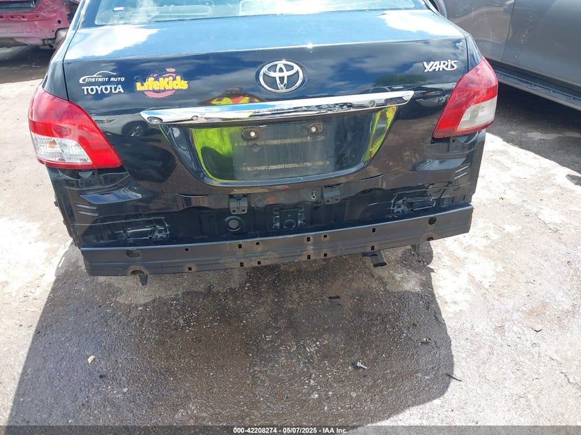 2010 TOYOTA YARIS VIN: JTDBT4K3XA4076432