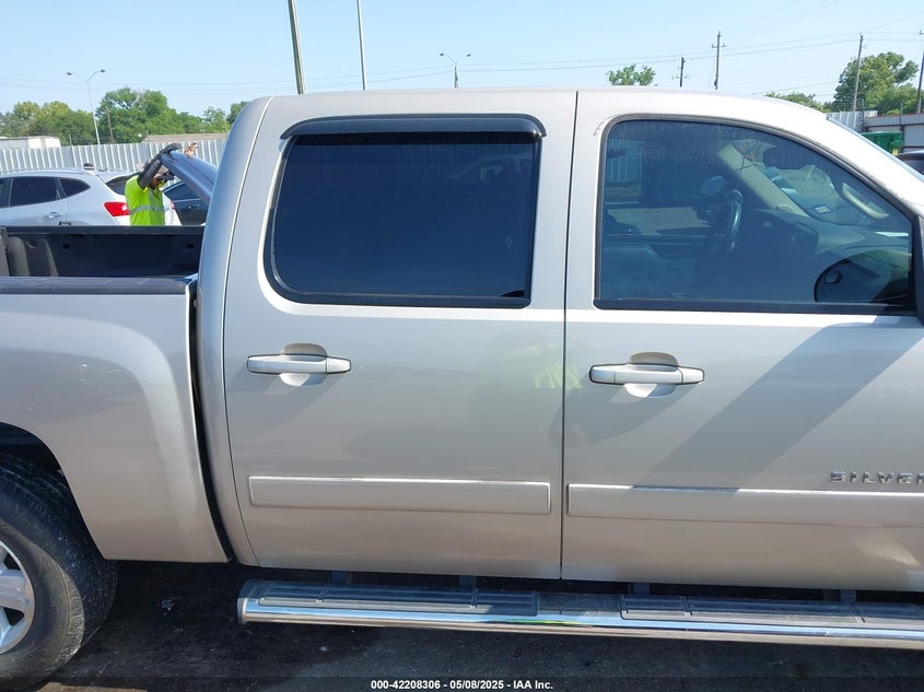2008 CHEVROLET SILVERADO VIN: 3GCEC13J18G302167