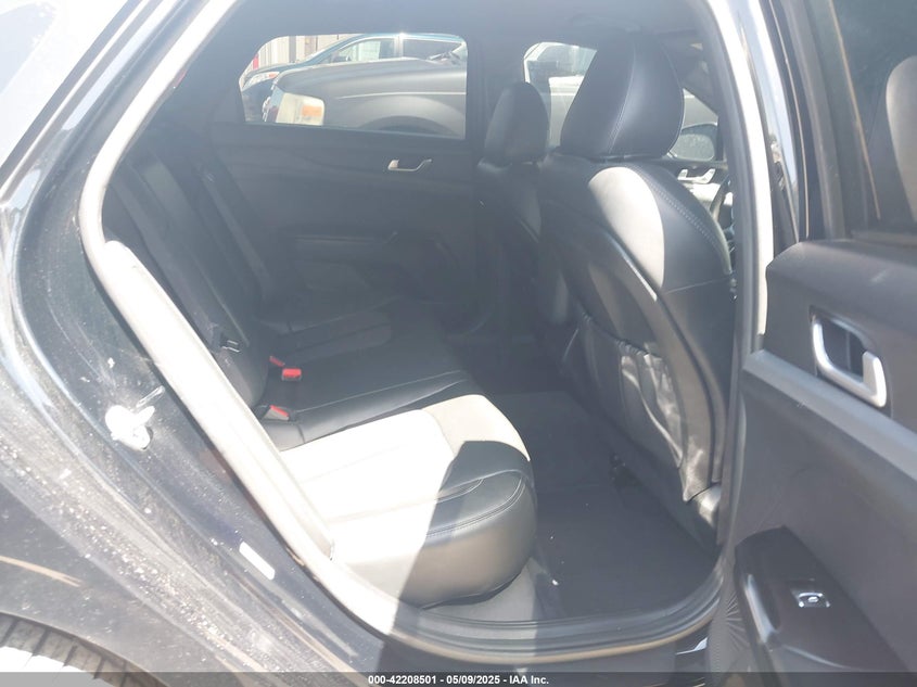 2022 KIA K5 GT-LINE - 5XXG64J26NG088384