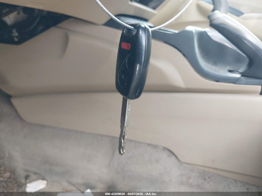 2008 HONDA CIVIC VIN: 1HGFA16518L058985