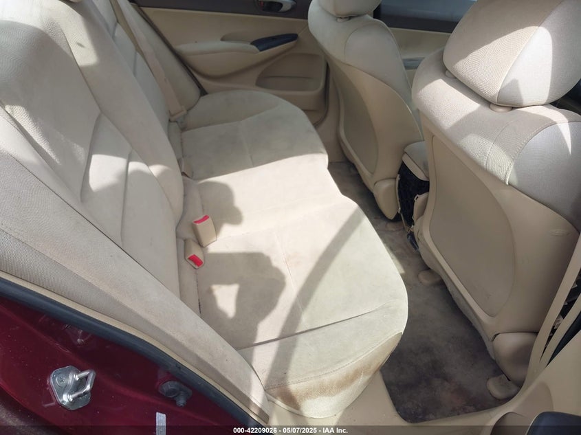 2008 HONDA CIVIC VIN: 1HGFA16518L058985
