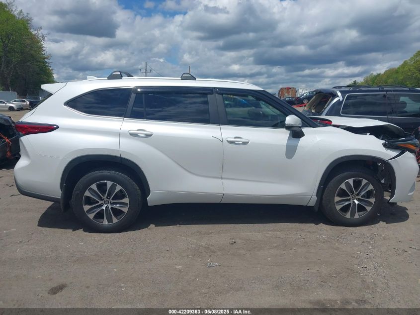 2023 Toyota Highlander - 5TDKDRBH4PS520231