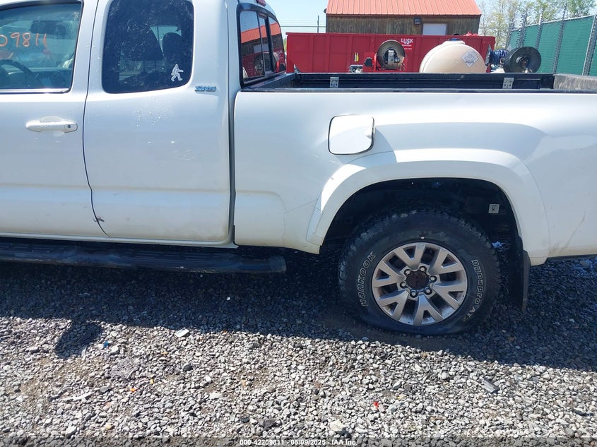 2018 TOYOTA TACOMA VIN: 5TFSX5EN3JX058246