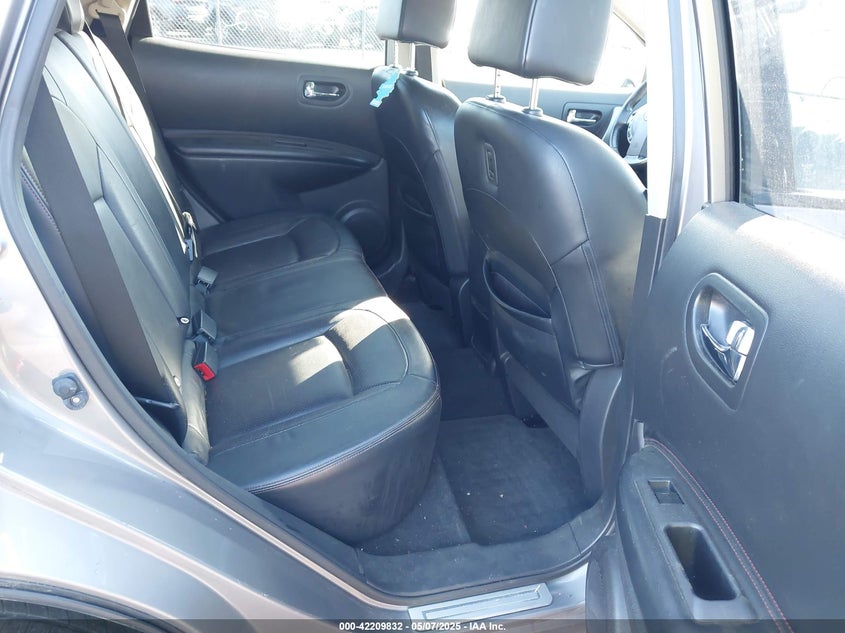 2013 NISSAN ROGUE VIN: JN8AS5MV6DW626385