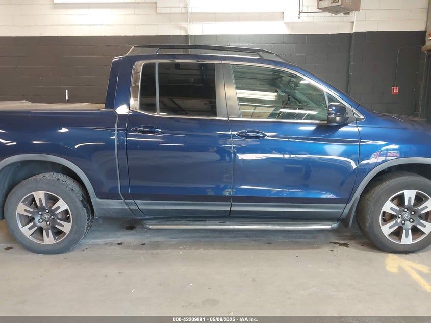 2017 HONDA RIDGELINE RTL - 5FPYK3F59HB009818