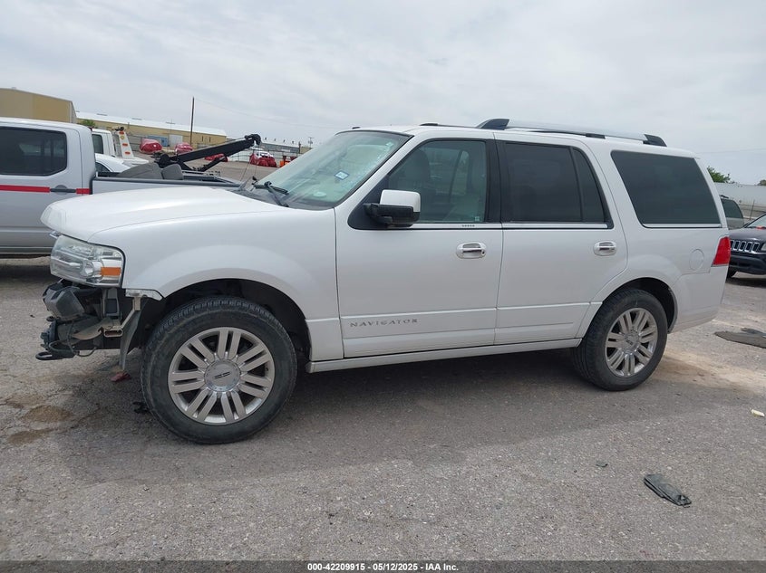 2012 LINCOLN NAVIGATOR · Фото 14