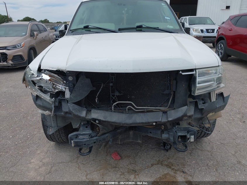 2012 LINCOLN NAVIGATOR · Фото 6