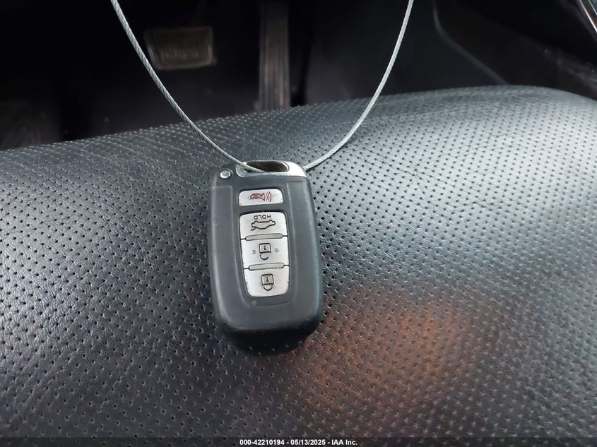 2014 KIA SORENTO VIN: 5XYKWDA76EG466169