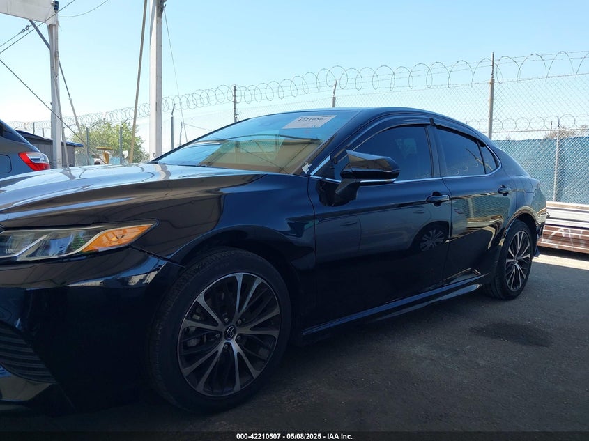 2019 TOYOTA CAMRY SE - 4T1B11HK9KU772182