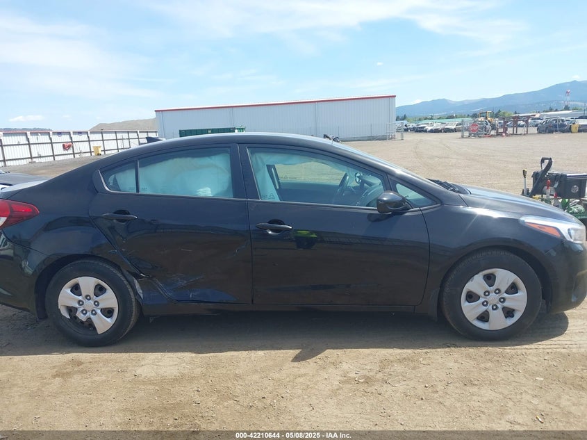 2017 KIA FORTE LX - 3KPFK4A79HE029779