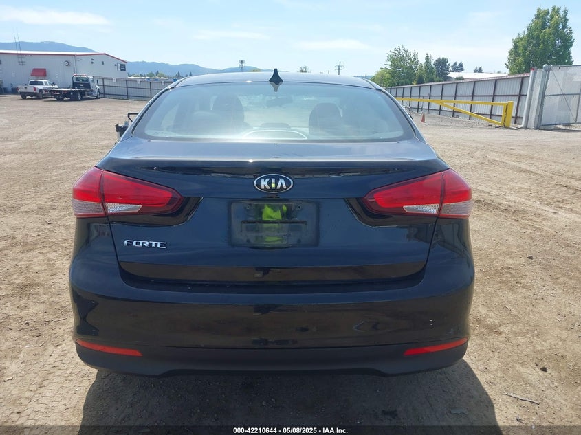 2017 KIA FORTE LX - 3KPFK4A79HE029779