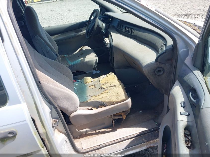 1998 Ford Windstar Wagon VIN: 2FMDA51U2WB93975 Lot: 42211225