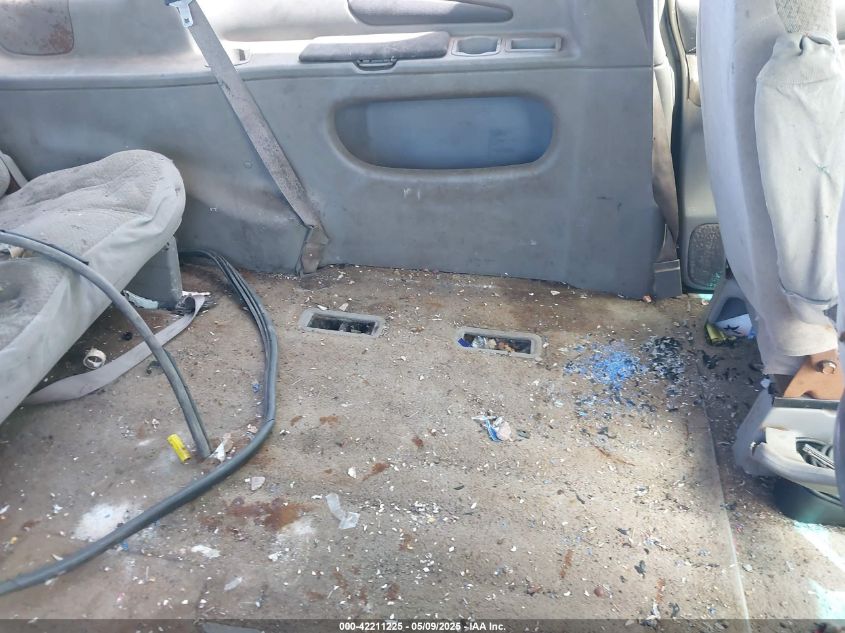 1998 Ford Windstar Wagon VIN: 2FMDA51U2WB93975 Lot: 42211225