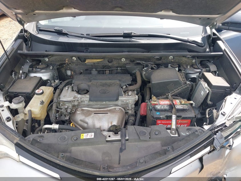 2018 TOYOTA RAV4 LE - JTMBFREV9JJ257072