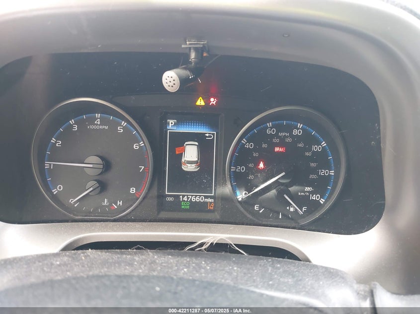 2018 TOYOTA RAV4 LE - JTMBFREV9JJ257072