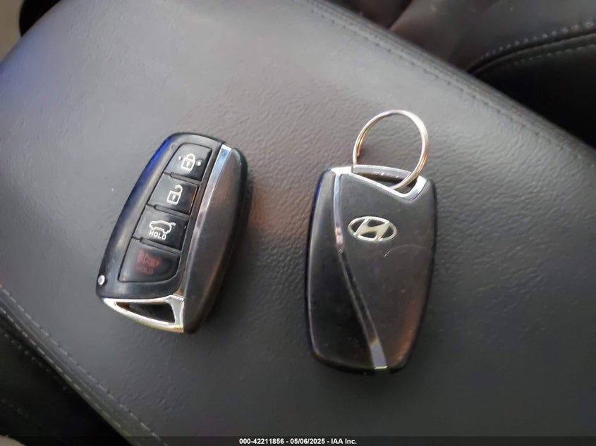 2013 HYUNDAI SANTA FE LIMITED - KM8SRDHF2DU032795