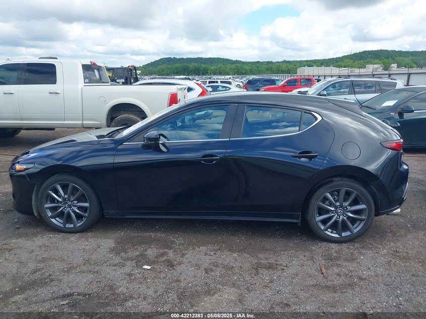 2019 MAZDA MAZDA3 PREFERRED PACKAGE - JM1BPAMM9K1146384