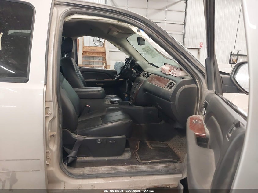 2009 CHEVROLET SILVERADO VIN: 3GCEK333X9G210847