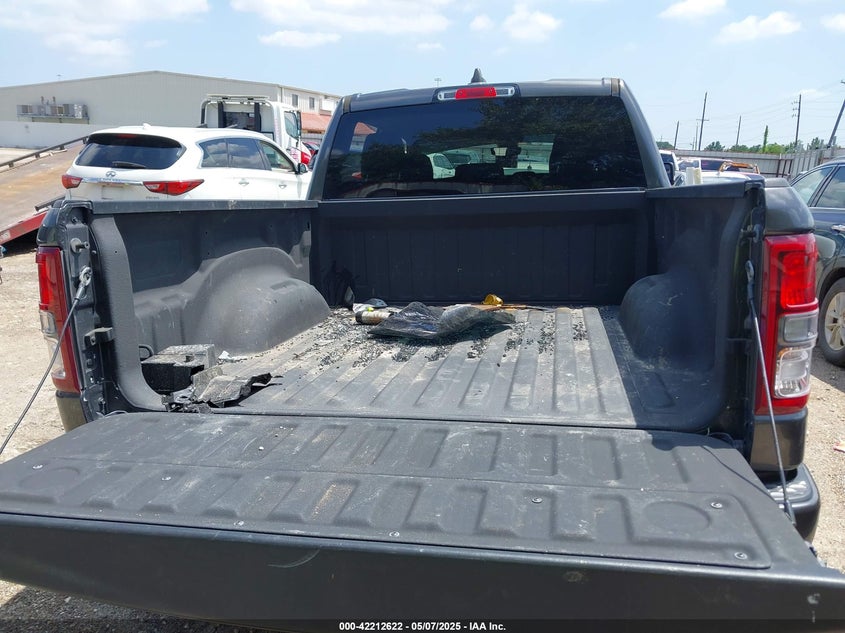 2020 RAM 1500 VIN: 1C6RREFT7LN121697