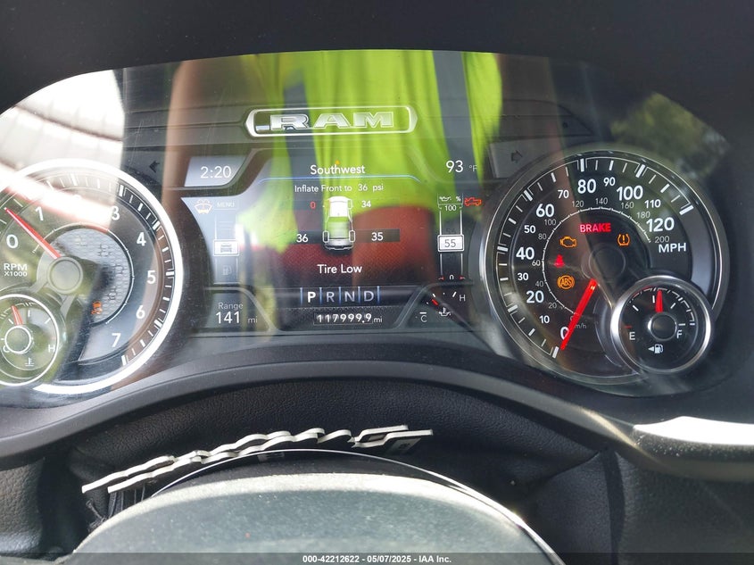 2020 RAM 1500 VIN: 1C6RREFT7LN121697